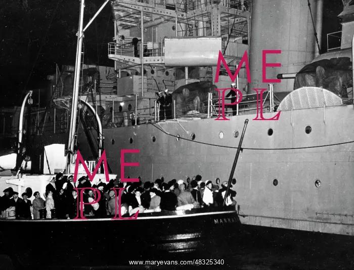 : Self-sinking of the German ship Columbus, 1939 : Self-sinking of the German ship Columbus, 1939