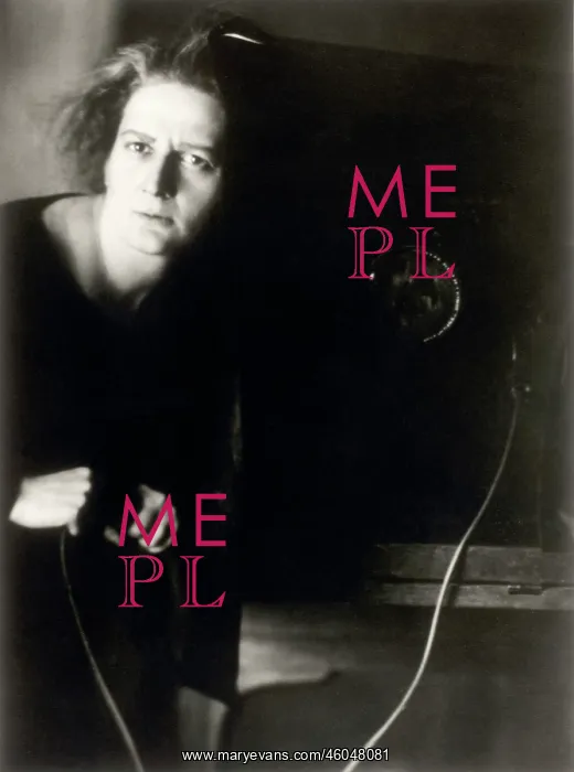 : Selfportrait of Lotte Jacobi : Selfportrait of Lotte Jacobi