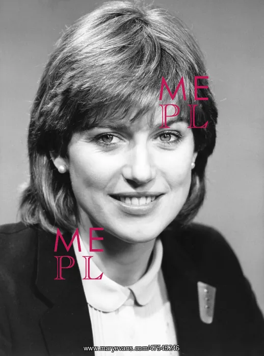 : Selina Scott, newsreader, journalist and presenter : Selina Scott, newsreader, journalist and presenter