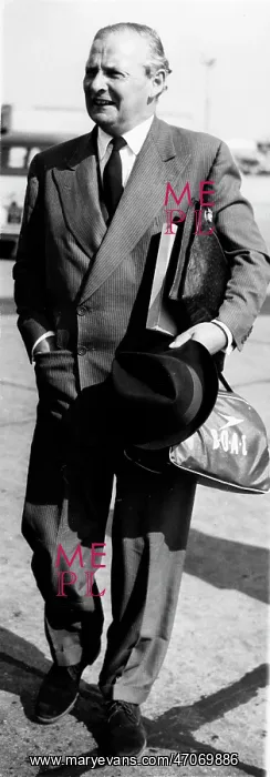 : Selwyn Lloyd : Selwyn Lloyd