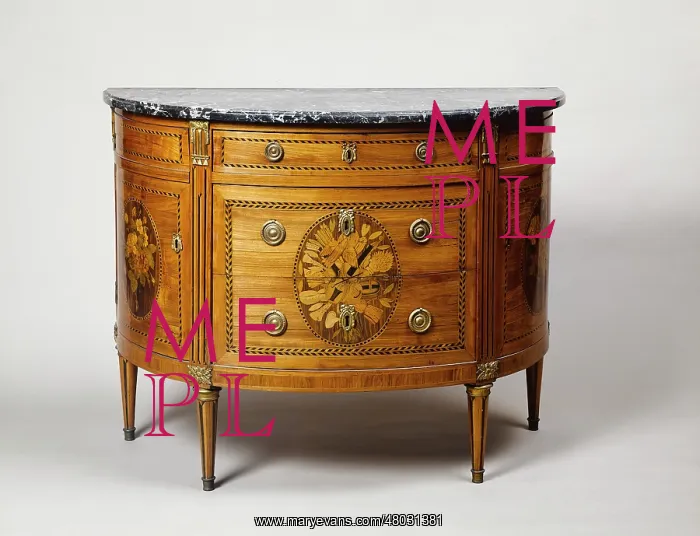 : Semicircular chest of drawers : Semicircular chest of drawers