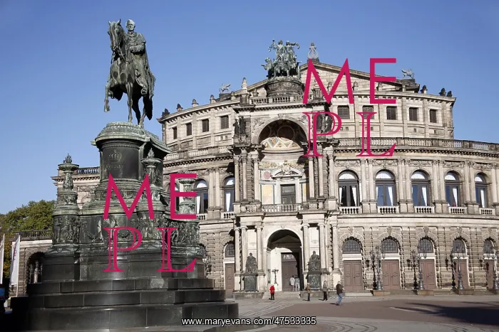  : The Semper Opera House, Dresden, Germany