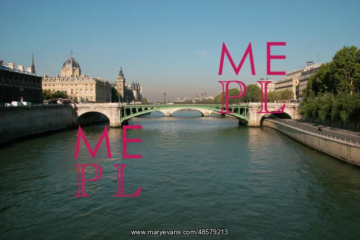  : Sena River. Pari?s. France