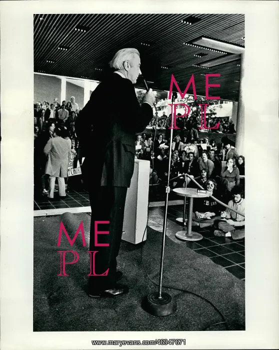 : Senator Eugene McCarthy, presidential candidate : Senator Eugene McCarthy, presidential candidate