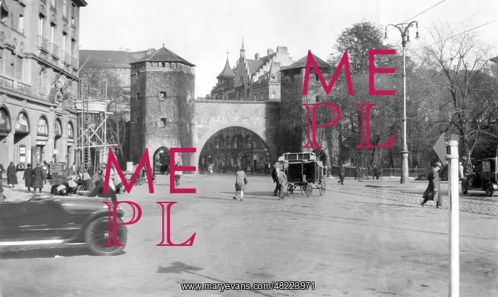 : Sendlinger-Tor-Square in Munich : Sendlinger-Tor-Square in Munich