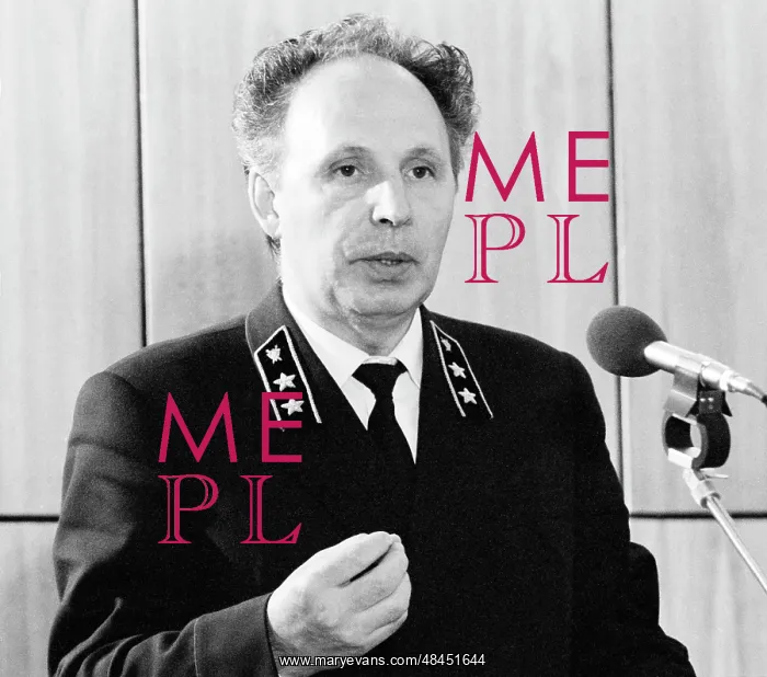 : Senior aide of Prosecutor-General Vladimir Andreev, 1987 : Senior aide of Prosecutor-General Vladimir Andreev, 1987
