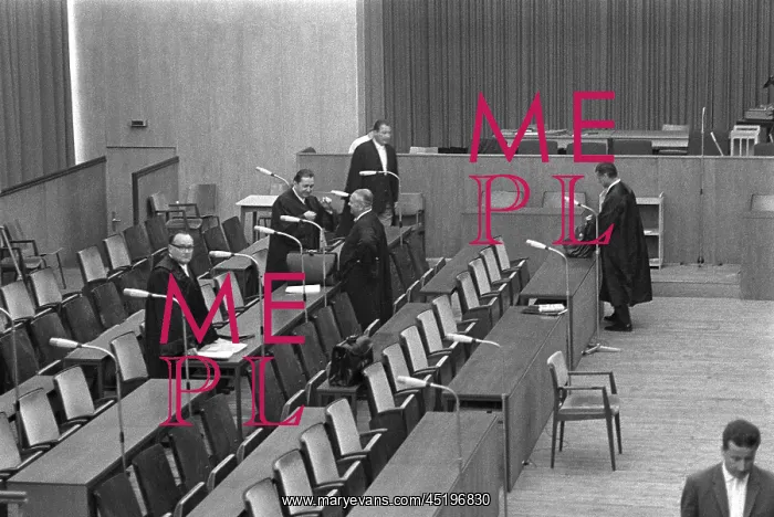 : Sentence pronouncement in Auschwitz Trial : Sentence pronouncement in Auschwitz Trial