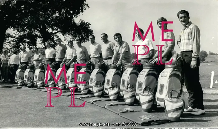 : Golf. Sep. 09, 1971 - Ryder Cup Golfers Practise : Golf. Sep. 09, 1971 - Ryder Cup Golfers Practise