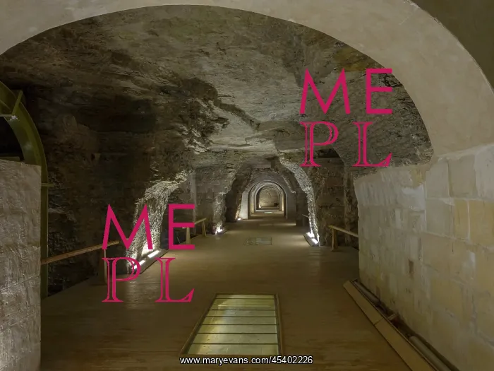 : Serapeum, Saqqara, Egypt : Serapeum, Saqqara, Egypt