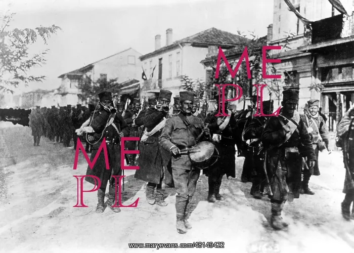 : Serbian troops marching, 1914 : Serbian troops marching, 1914