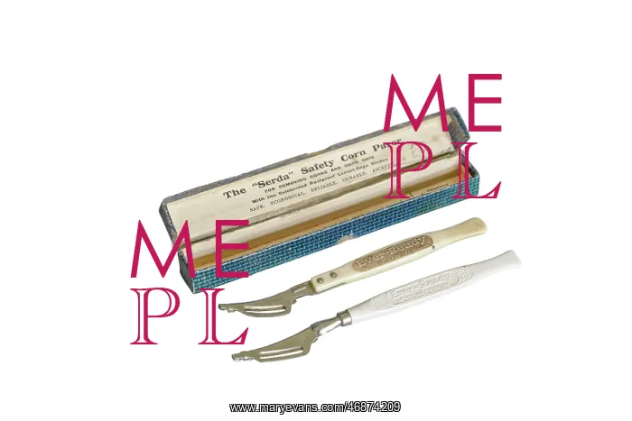 : Serda corn parer and box : Serda corn parer and box
