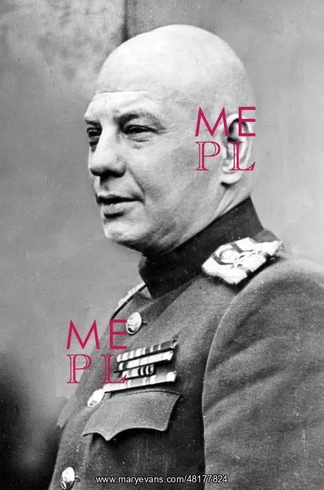 : Sergej Tulpanow : Sergej Tulpanow