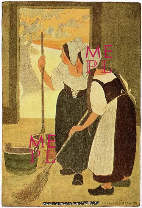  : Servants Spy Cock