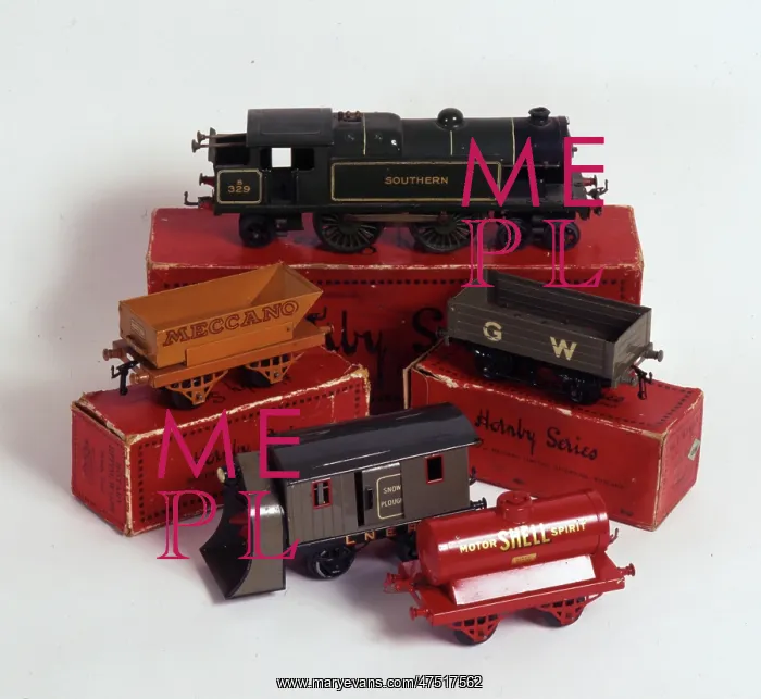 : Set of Hornby toy trains & rolling stock : Set of Hornby toy trains & rolling stock