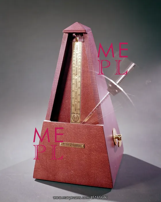 : Seth Thomas Mechanical Wind-Up Metronome : Seth Thomas Mechanical Wind-Up Metronome