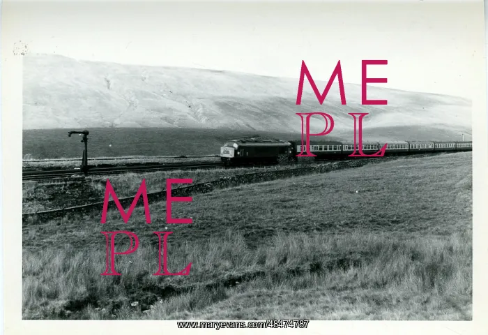: Settle-Carlisle Railway - Water Crane & Passenger Train, Ble : Settle-Carlisle Railway - Water Crane & Passenger Train, Ble