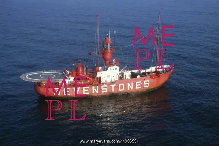: Sevenstones lightship at sea, Cornwall : Sevenstones lightship at sea, Cornwall