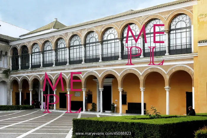 : Seville. Low angle view of Passage and Entrance of the Admiral Suite : Seville. Low angle view of Passage and Entrance of the Admiral Suite