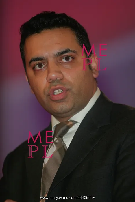 : Shahid Malik : Shahid Malik