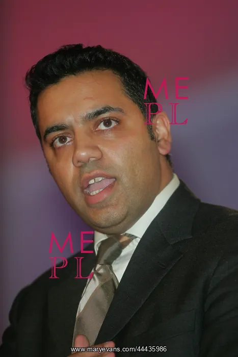 : Shahid Malik : Shahid Malik