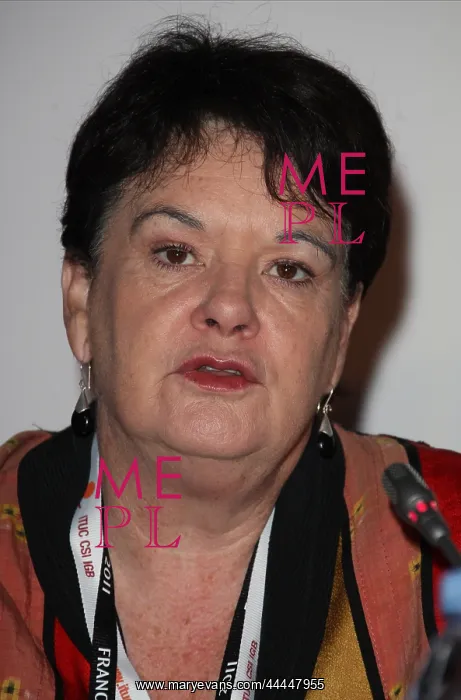 : Sharan Burrow : Sharan Burrow