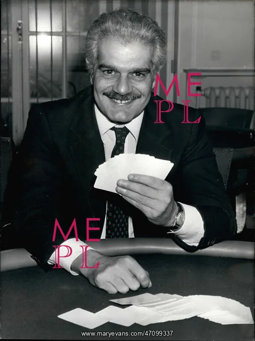 : Sharif Plays Bridge : Sharif Plays Bridge