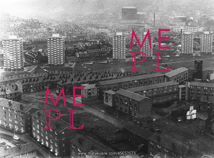 : SHEFFIELD FLATS, C. 1972 : SHEFFIELD FLATS, C. 1972
