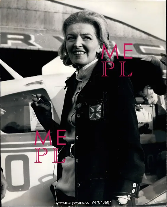 : Sheila Scott : Sheila Scott