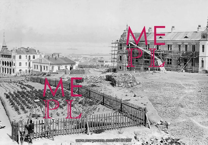 : Shell of the school building in Quingdao, 1902 : Shell of the school building in Quingdao, 1902