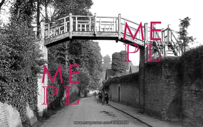  : Shere, the Bridge 1911