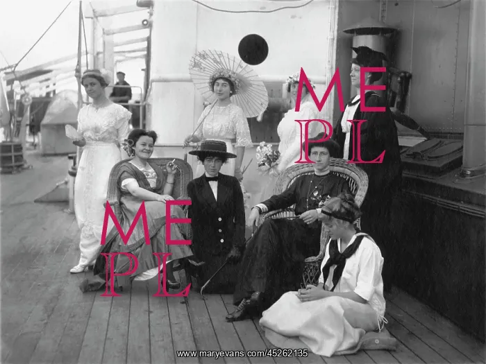 : Ship Travel - Passengers around 1912 : Ship Travel - Passengers around 1912