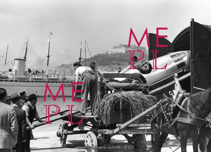 : Shipment of a racing car, 1939 : Shipment of a racing car, 1939