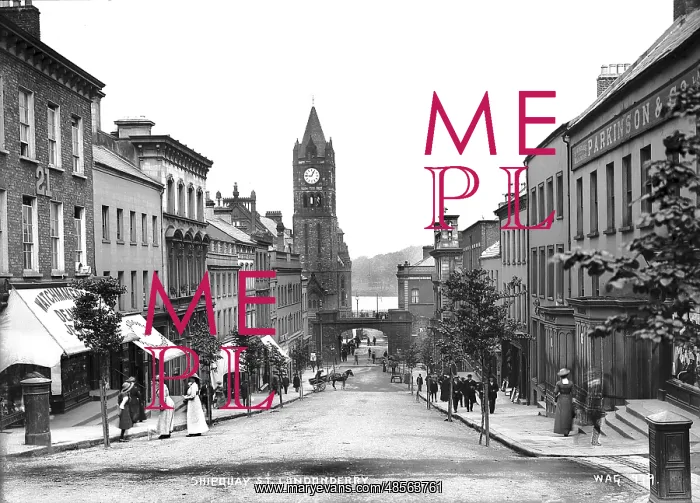 : Shipquay Street, Londonderry : Shipquay Street, Londonderry