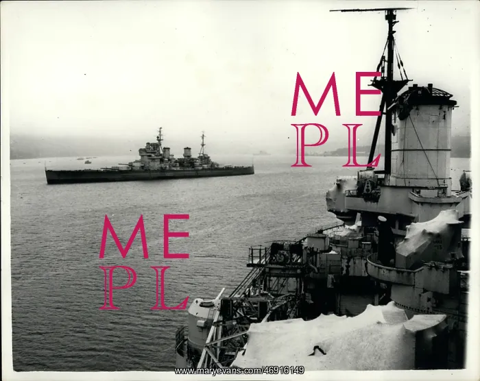 : Ships on the River Clyde, ready for the breakers yard : Ships on the River Clyde, ready for the breakers yard