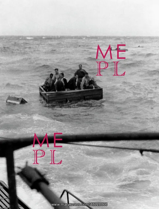 : Shipwrecked allied sailors, 1939 : Shipwrecked allied sailors, 1939