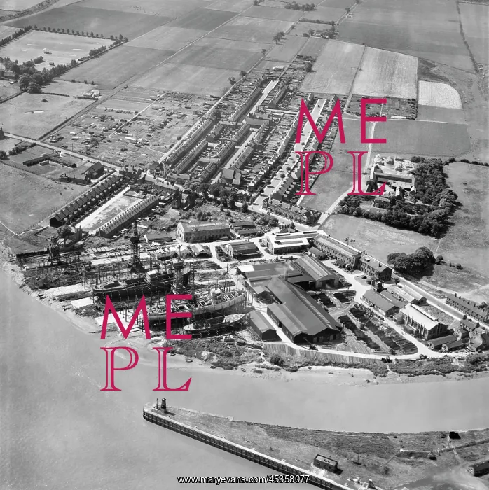 : Shipyard at Goole : Shipyard at Goole