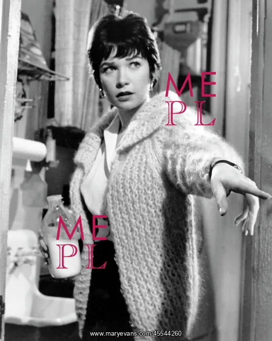 : Shirley Maclaine - actress : Shirley Maclaine - actress