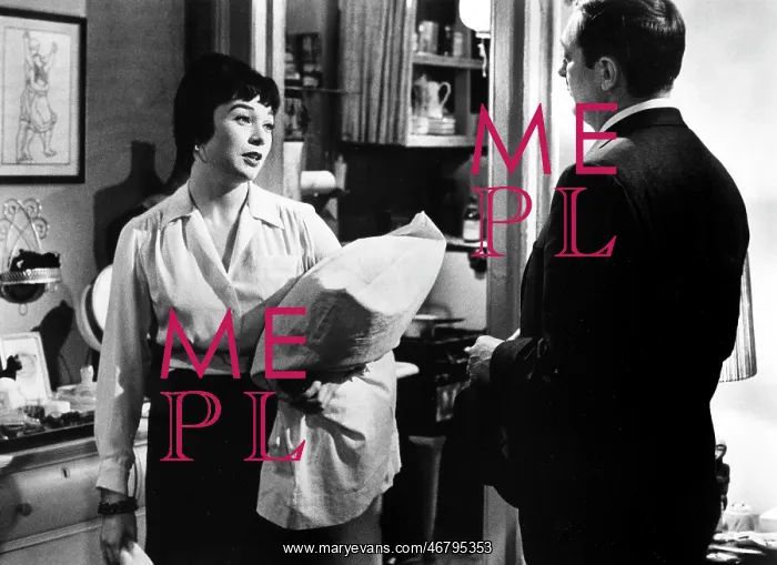 : Shirley MacLaine - Robert Mitchum : Shirley MacLaine - Robert Mitchum