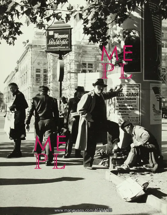 : Shoe shine boy : Shoe shine boy