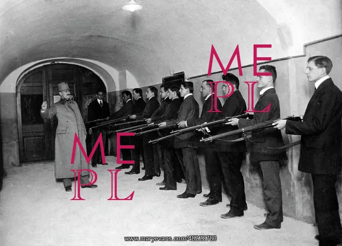 : Shooting exercises in Vienna, 1914 : Shooting exercises in Vienna, 1914
