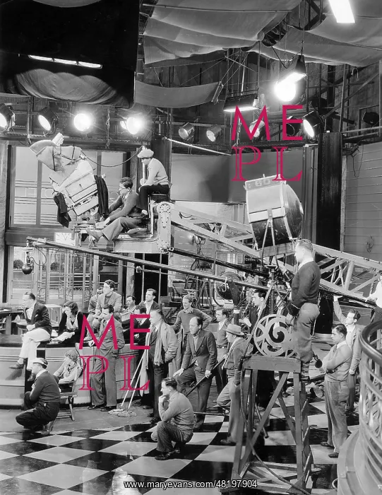 : The shooting of the Grand Hotel, 1932 : The shooting of the Grand Hotel, 1932