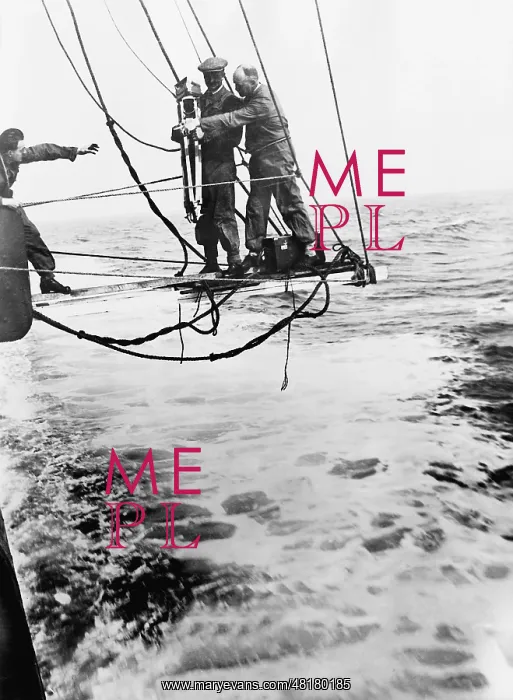 : Shooting on a ship, 1932 : Shooting on a ship, 1932