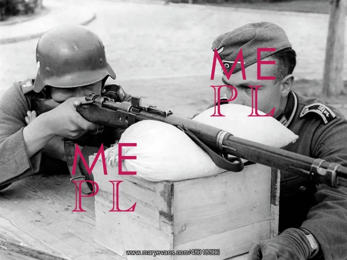 : Shooting training in the Wehrmacht, 1940 : Shooting training in the Wehrmacht, 1940