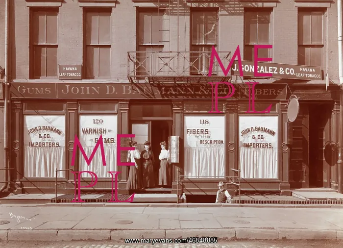 : Shop front, New York : Shop front, New York