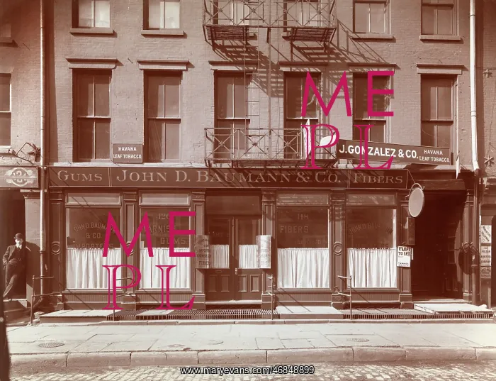 : Shop front, New York : Shop front, New York