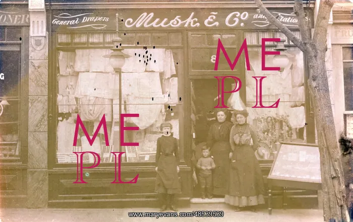 : Shopfront, Croydon, Surrey : Shopfront, Croydon, Surrey