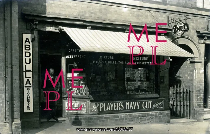 : Shopfront, Richmond, Surrey : Shopfront, Richmond, Surrey