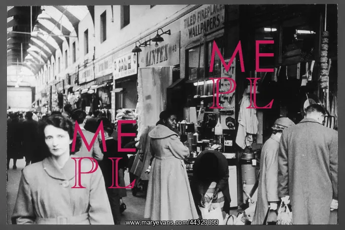 : Shopping in Brixton in 1955 : Shopping in Brixton in 1955