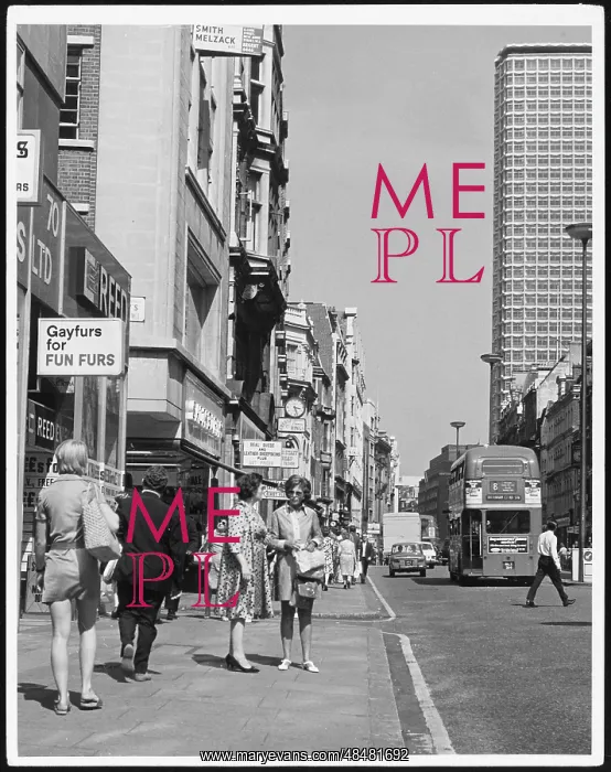 : SHOPPING ON OXFORD ST : SHOPPING ON OXFORD ST