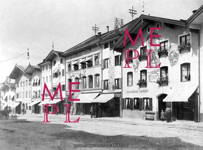 : Shops in the Marktstrasse in Bad Tolz, 1911 : Shops in the Marktstrasse in Bad Tolz, 1911